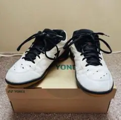 〈検品済〉YONEX(ヨネックス) パワークッション65Z 25.0cm 3E