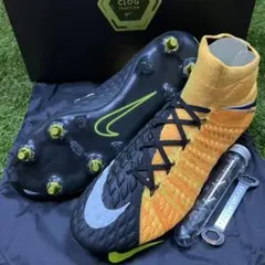サッカースパイク ナイキ ハイパーヴェノム ファントム Ⅲ DF SG-PRO
