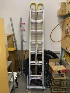 Item thumbnail for item dbfabfc5-8e45-4ca8-bfe0-16f8e11d9765