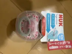 NUK Signature 花柄　おしゃぶり 6-18ヶ月用
