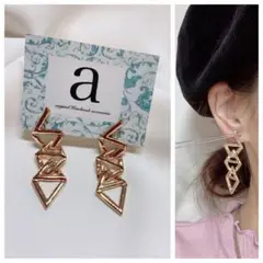 2328☺︎ゴールドのトライアルチェーンチタンピアス☺︎