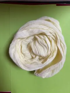 UNIQLO ユニクロ　スカーフ　薄い黄色