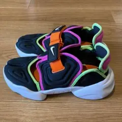 NIKE AQUA RIFT