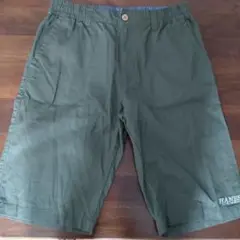 HANES　ショートパンツ　カーキ