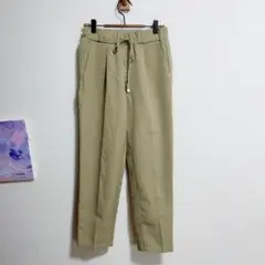 シェトワ　Chez toi テーパードパンツ　カーキ　ウエストゴム　フリー