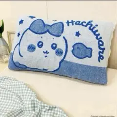 ちいかわ　のびのび枕カバー　ハチワレ