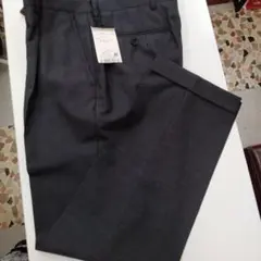 新品未使用Durbanダークグレー スラックス