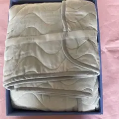 ELLE MAISON キルト敷パッド　ブルー　未使用品　100✖️210cm