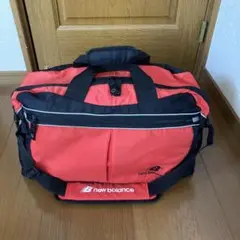 ニューバランス、ボストンバッグ、ゴルフ、部活、スポーツ、通勤，通学、デザイン良し