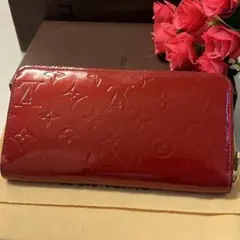 新品同様‼️ ルイヴィトン ヴェルニ 財布 長財布 ジッピーウォレット