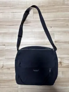 Item thumbnail for item 7826c171-e098-4985-8bef-c9b99e3def2e