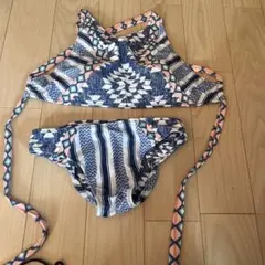 リップカール　ビキニ　美品
