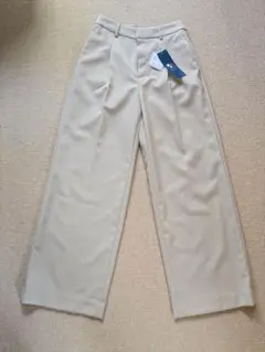 a.v.vベージュ ワイドパンツ ゴム入り 未使用