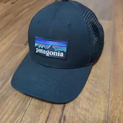 patagonia 黒 メッシュキャップ　フリーサイズ