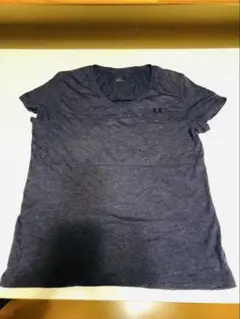 アンダーアーマーダークグレー Vネック Tシャツ 96 ＸＬサイズ