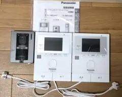 VL-MWE210 x2台(例　1階と2階で其々訪問者に応答可)と玄関子機