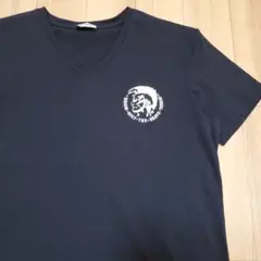 美品 DIESEL ディーゼル Vネック ワンポイントプリント Tシャツ
