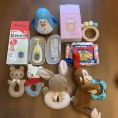 新生児向けおもちゃなどまとめ売り★コンビ、ピープル、トイローヤル、ハペなど
