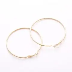 ♥️人気商品♥️おしゃれ　レディース　フープピアス　ゴールド　可愛い　上品　海外