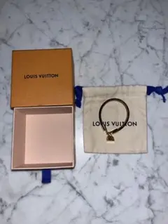 LOUIS VUITTON ブラスレ・アルマ ビトン ブレスレット