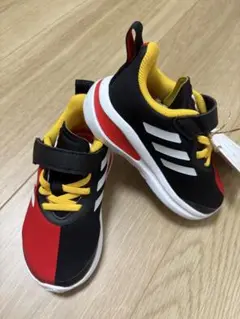 【新品】adidas ミッキーマウス スニーカー 赤黒黄　13cm