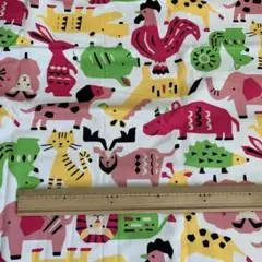 【SALE】カットクロス　カラフルなどうぶつ柄