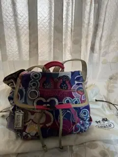 COACH ポピー「希少」ゴールド スパンコール リュック 2025年最新】coach ポピー リュックの人気アイテム - メルカリ