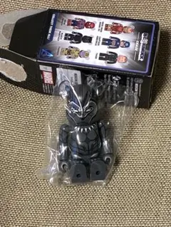 ベアブリック チェイス　マーベル　インフィニティ・サーガ　ブラックパンサー