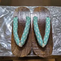 Item thumbnail for item 0c357b52-5eac-411d-a0ed-0933a3bcaf59