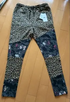 GLIMCLAP Tight fit トラックパンツ Lサイズ