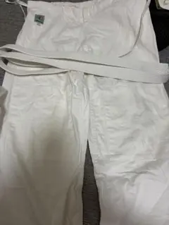 Sサイズ　 白い柔道衣ズボンと帯セット