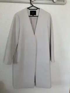 【最終値下】アルアバイル白ロングノーカラーコート