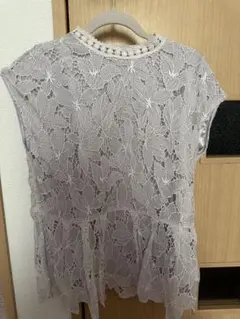【美品】Noela ノースリーブ ブラウス