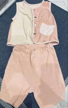 ベビー服 ベストとショートパンツセット