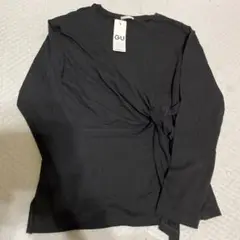 未使用タグ付きGU レイヤードTシャツ 長袖 サイドリボン アシンメトリー