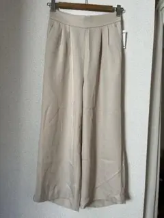 H&M ベージュ　ワイドパンツ　XS 32