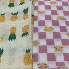 こどものえくぼ パイナップルと猫柄リップル生地　50cm