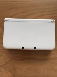 NINTENDO 3DS LL ホワイト 本体　ジャンク