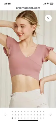 【YOMOMENT】【新品　未使用】フリル袖 トップス　ピンク　Sサイズ