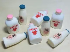 69. 牛乳瓶 ミルク デコパーツ