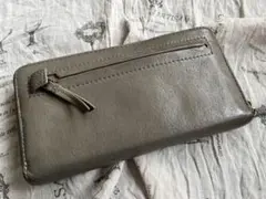 トリーバーチ 長財布