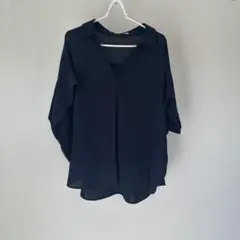 レディース紺色ブラウス