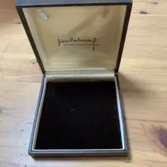 pierre balmain 空箱　2-1594