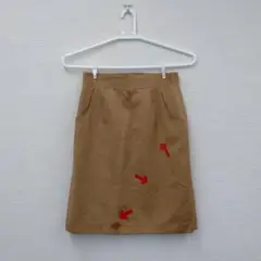 セシールベージュタイトスカート ポケット付き シンプルサイズ
