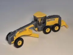 ロングトミカ No.140　コマツ モーターグレーダー　GD675
