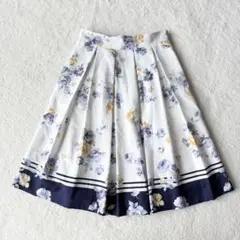 ミッシュマッシュ 花柄 プリーツ タック フレアスカート M ホワイト 未使用級