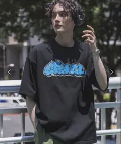 SIGNAL SPORTS グラフィティロゴ Tシャツ