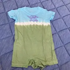 個性的なデザインのロンパース