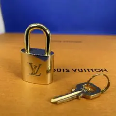 LOUIS VUITTON/パドロック南京錠320