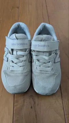 New Balance グレー　ホワイト　 スニーカー　18センチ
